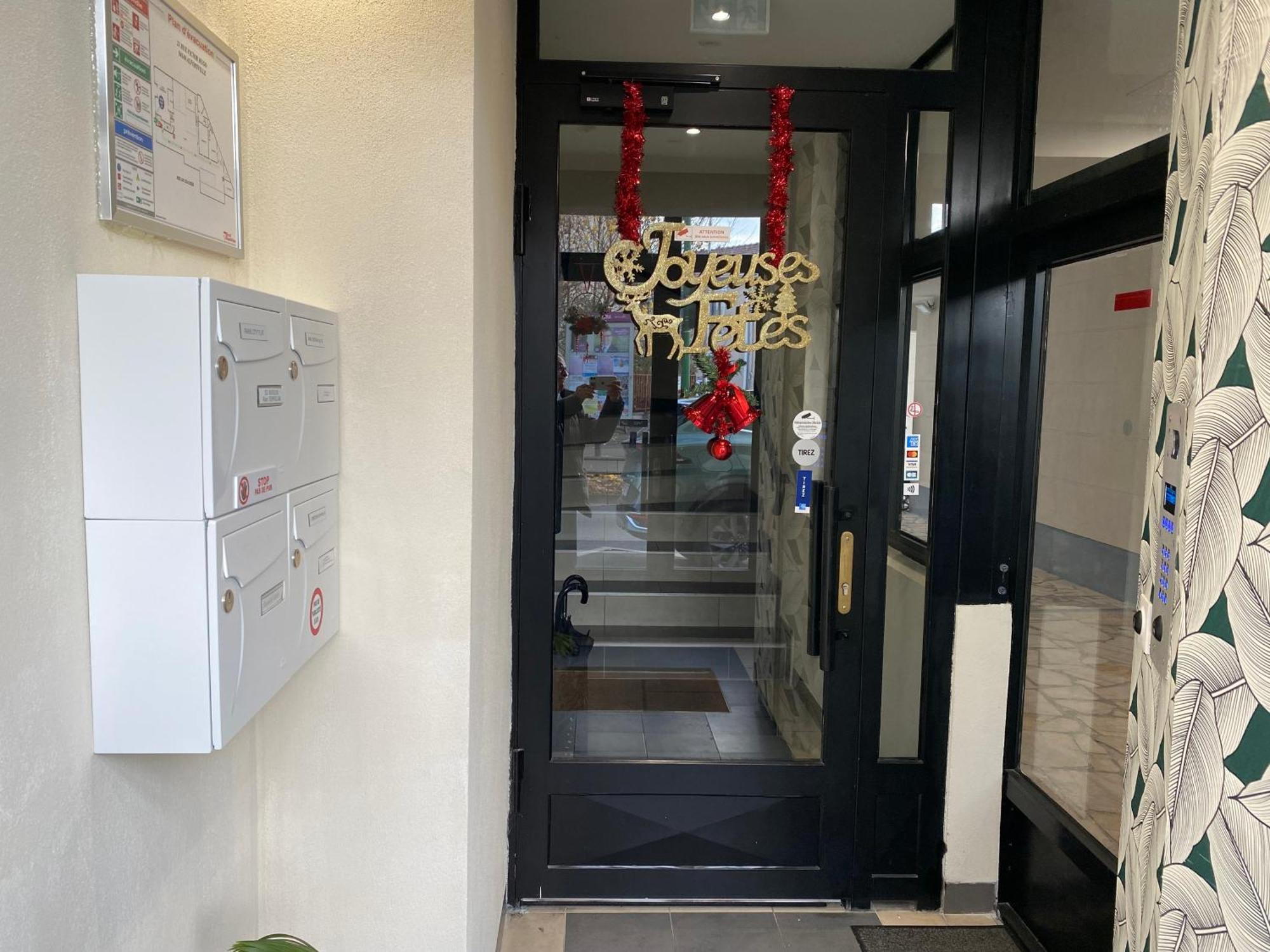Paris City Flat 80 M Carree Appt 104 F4 Grd Paris Алфорвил Екстериор снимка